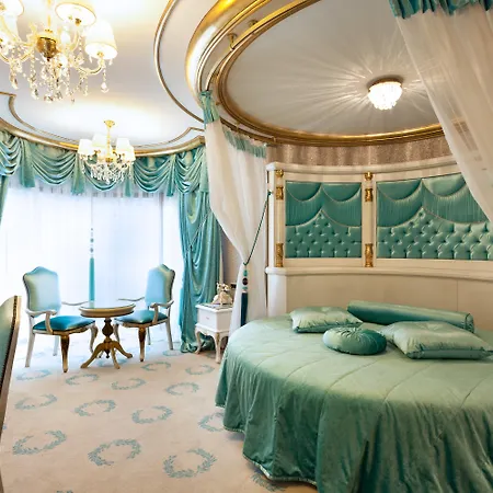 Ottoman's Life S Class اسطنبول